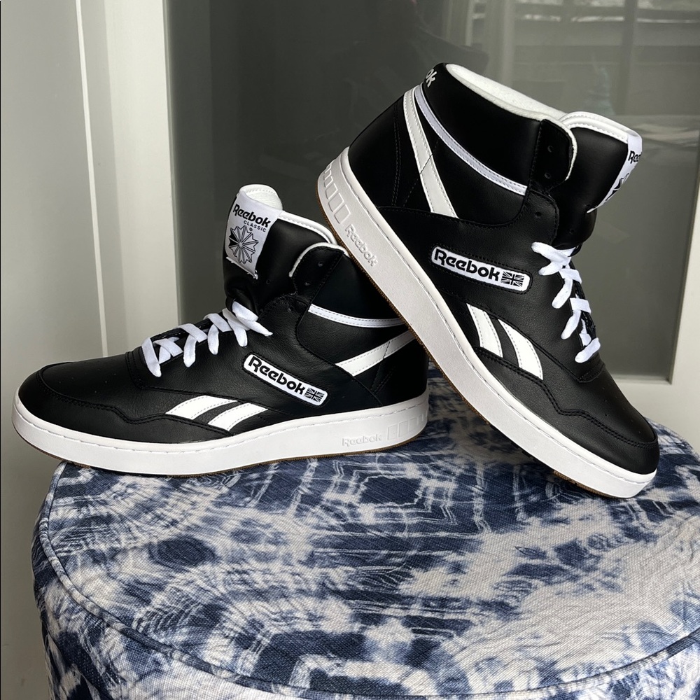 Deadstock Reebok BB4600 LE3 – Men’s 13 – White / Black – New in Box / 2021 Retro